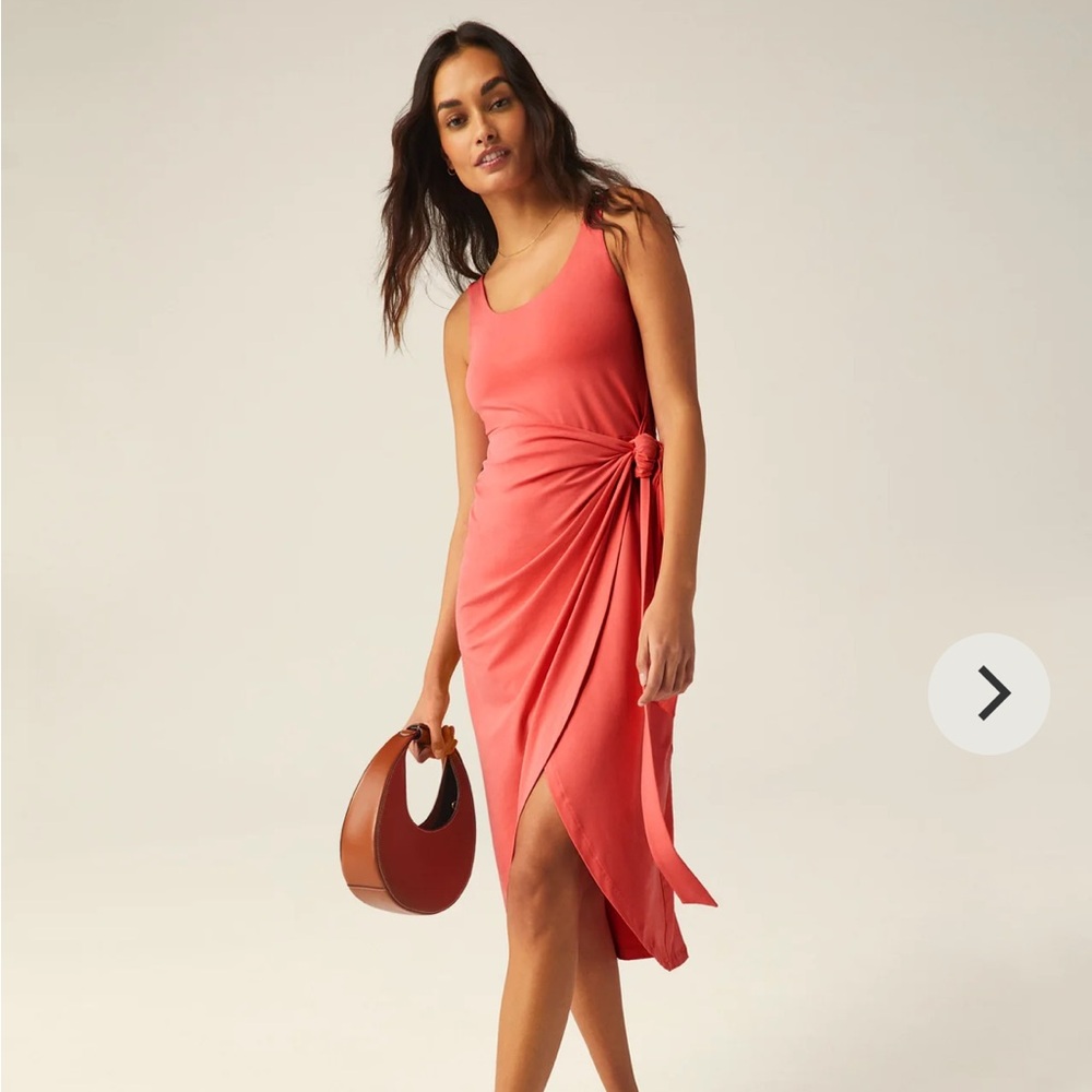 NWT Beyond Yoga Coral Dress